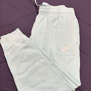 Men’s Nike Sweatpants (Used)